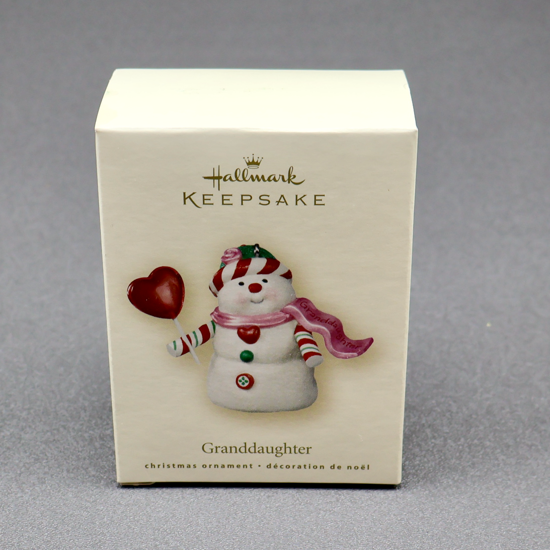 Hallmark 2007 Granddaughter-Ornament-Oakview Collectibles