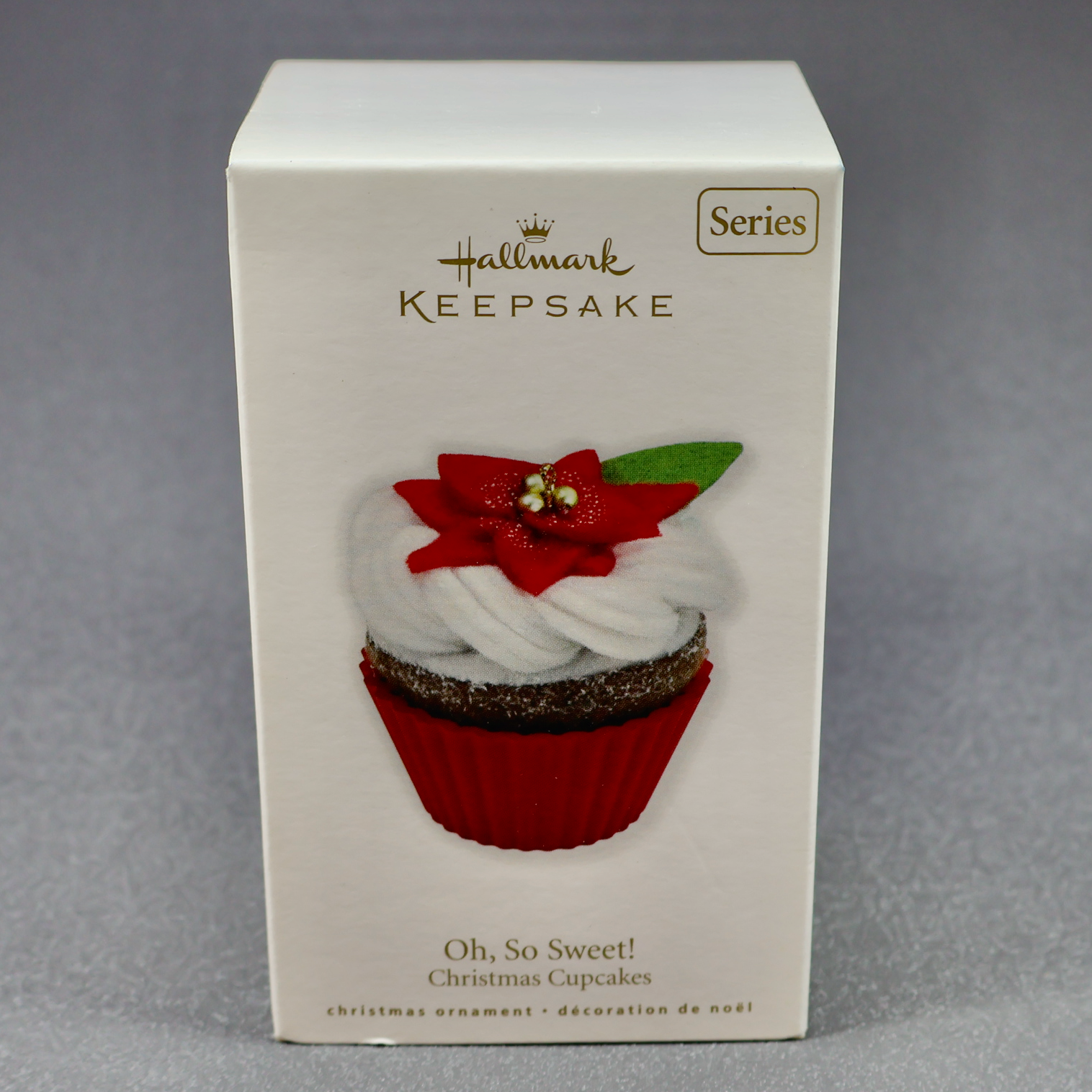 Hallmark 2010 Christmas Cupcakes #1 - Oh, So Sweet!-Ornament-Oakview Collectibles