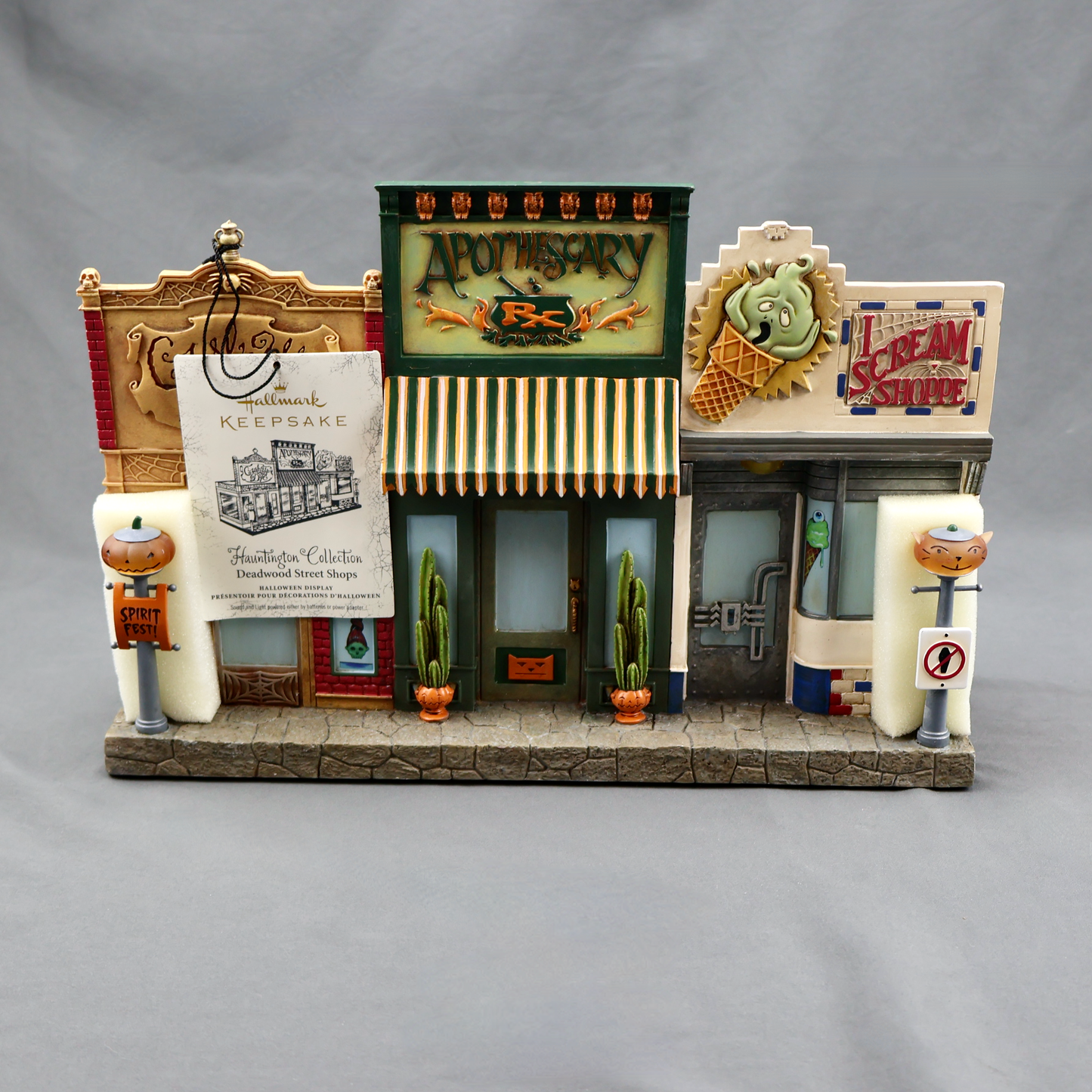 Hallmark Deadwood Street Shops Halloween Display QFO6325-Display-Oakview Collectibles