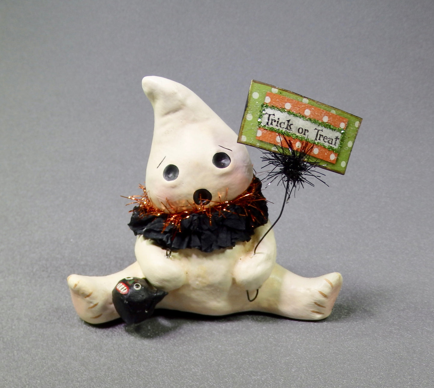 Bethany Lowe Trick or Treat Ghostie-Figurine-Oakview Collectibles