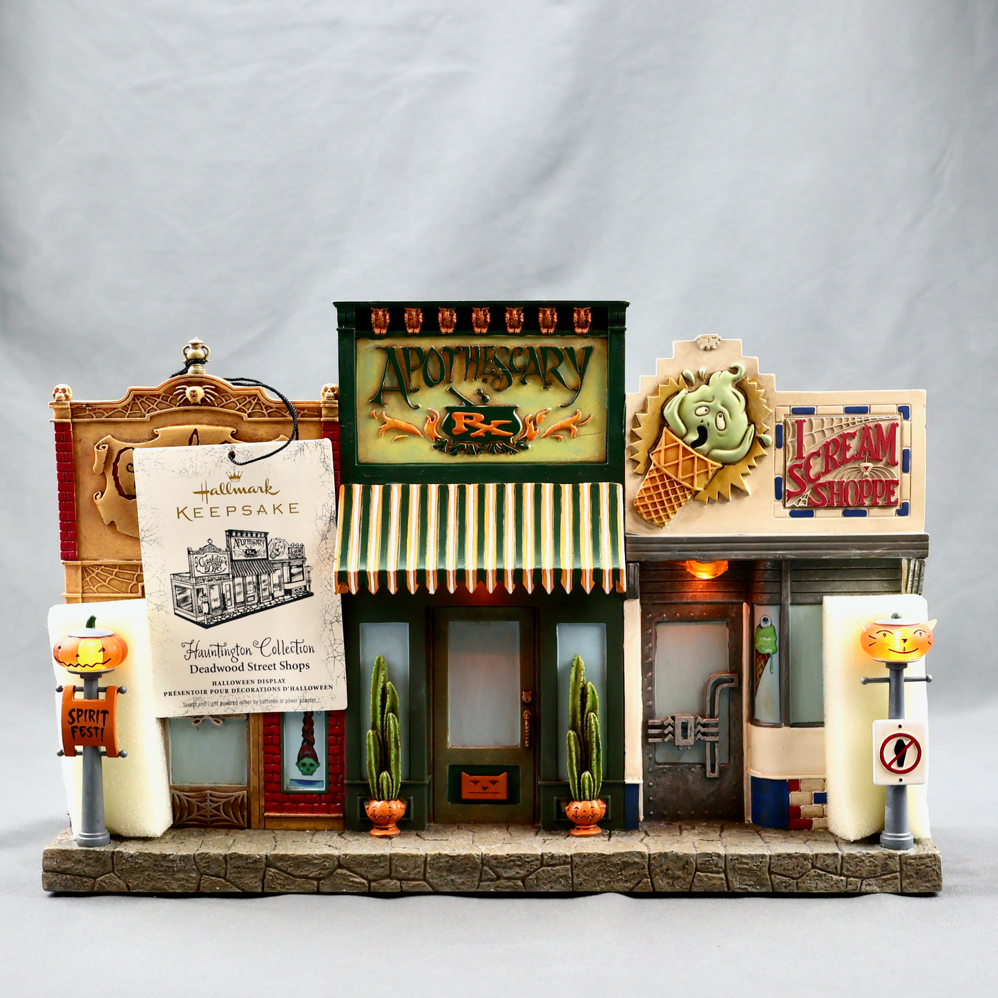 Hallmark Deadwood Street Shops Halloween Display QFO6325-Display-Oakview Collectibles
