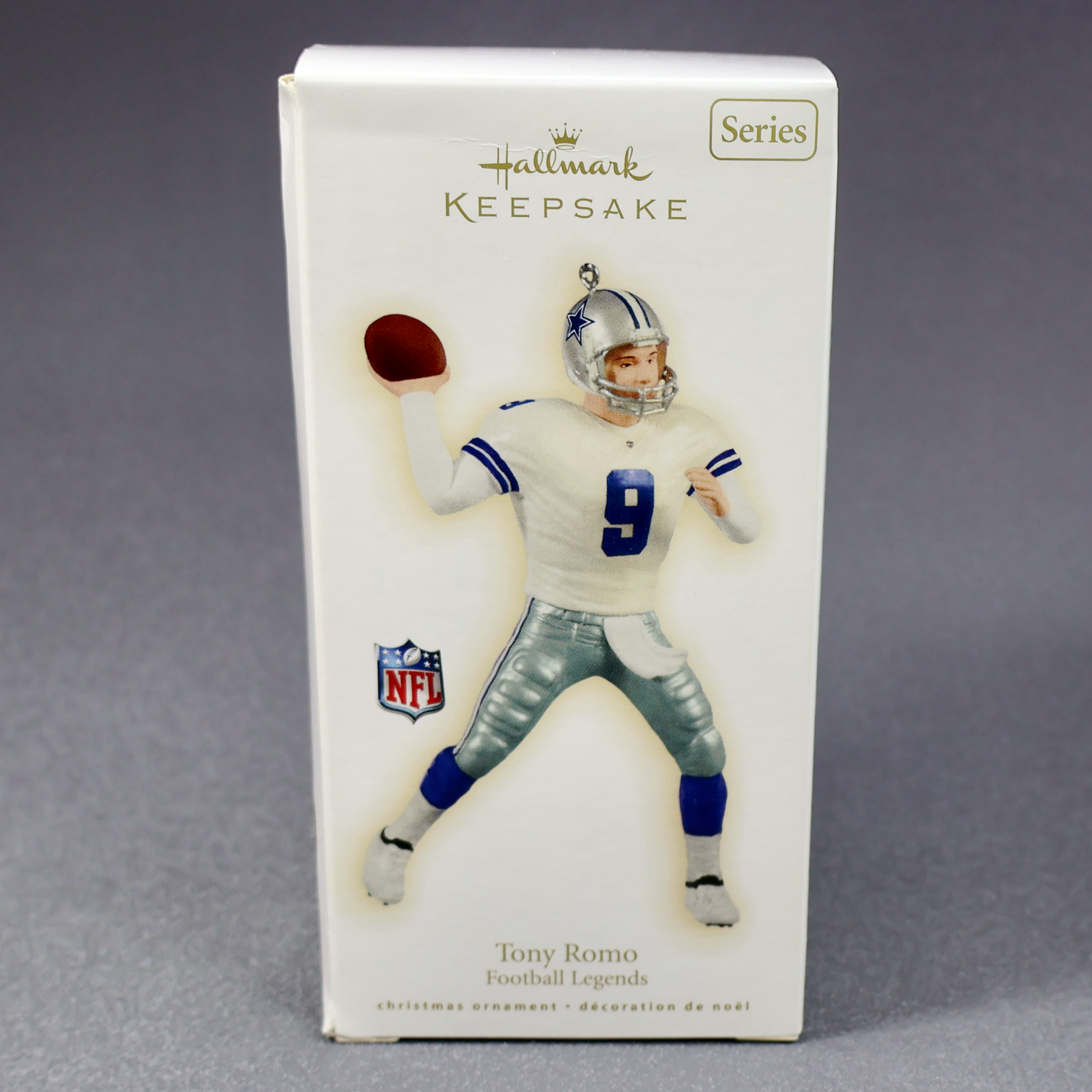 Hallmark 2009 Football Legends #15 Tony Romo-Ornament-Oakview Collectibles