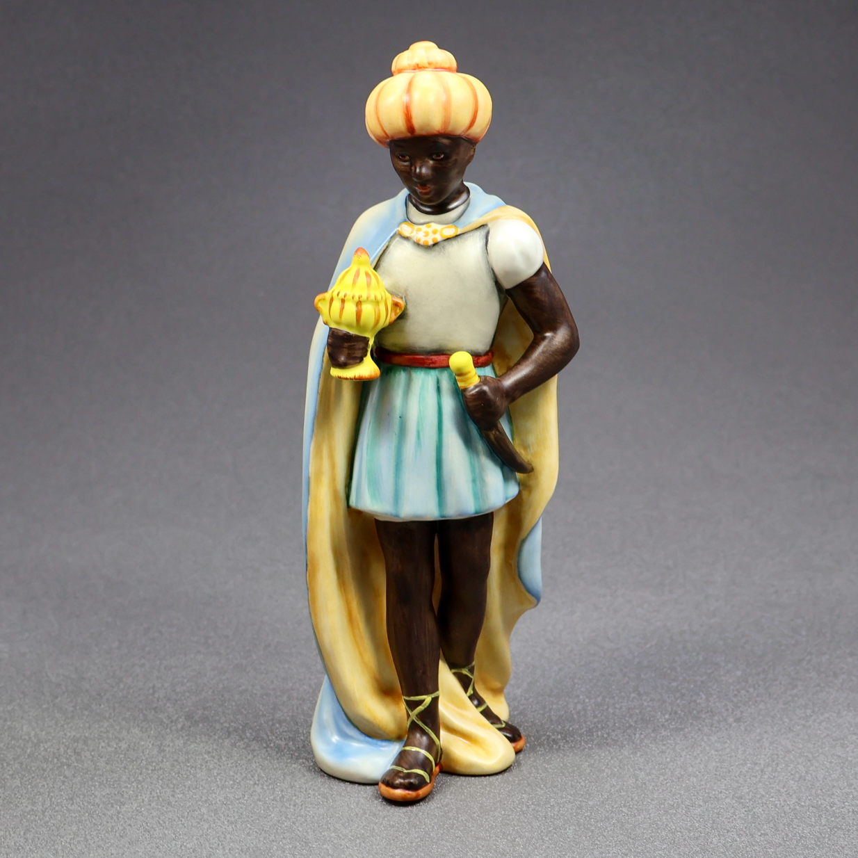 M.I.Hummel Large Nativity - Moorish King 214/L-Figurine-Oakview Collectibles