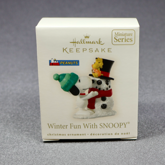 Hallmark 2008 Winter Fun With Snoopy #11 Snowman - Miniature-Ornament-Oakview Collectibles