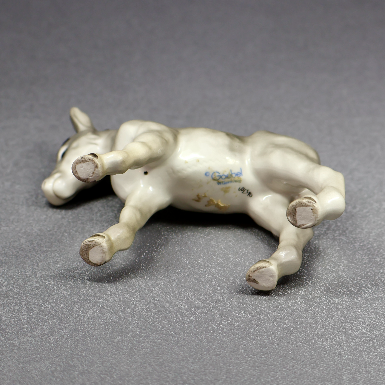 M.I.Hummel Small Nativity - Donkey 214/J/0-Figurine-Oakview Collectibles