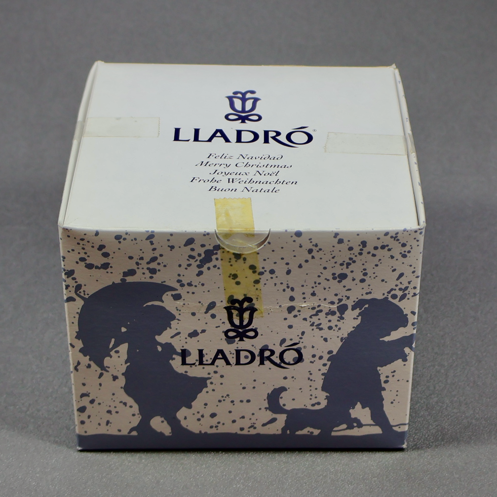 Lladro Home Sweet Home Ornament 6336-Ornament-Oakview Collectibles