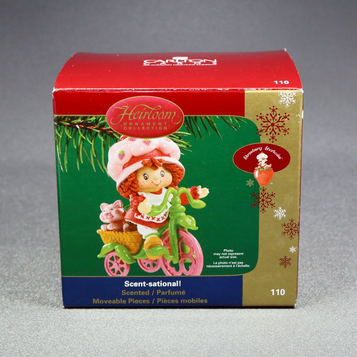 Cartlon Cards Scent-sational Strawberry Shortcake - Scented-Ornament-Oakview Collectibles