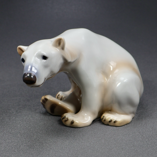 Bing & Grondahl Polar Bear Sitting Figurine 1629-Figurine-Oakview Collectibles