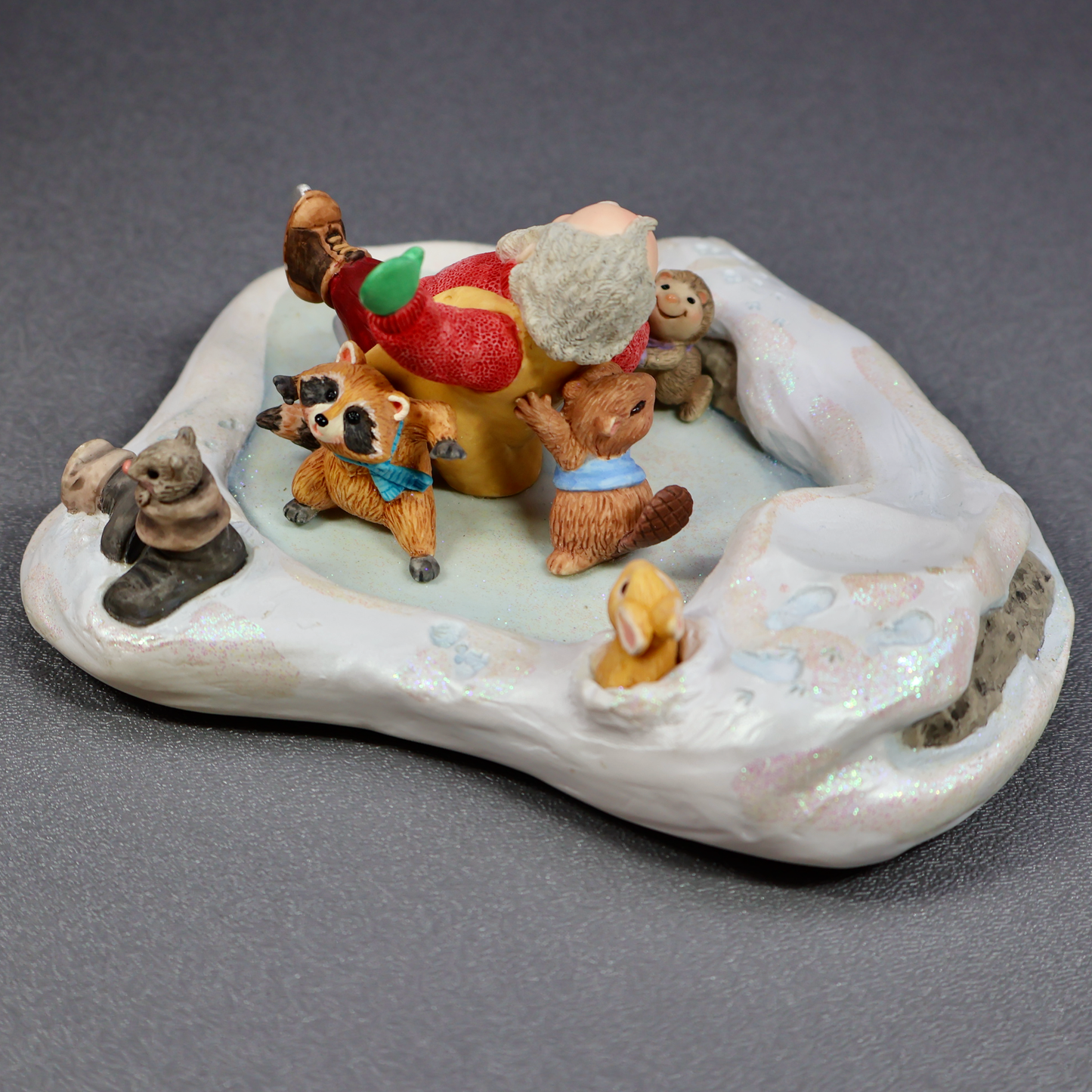 Hallmark 1999 North Pole Pond-Figurine-Oakview Collectibles