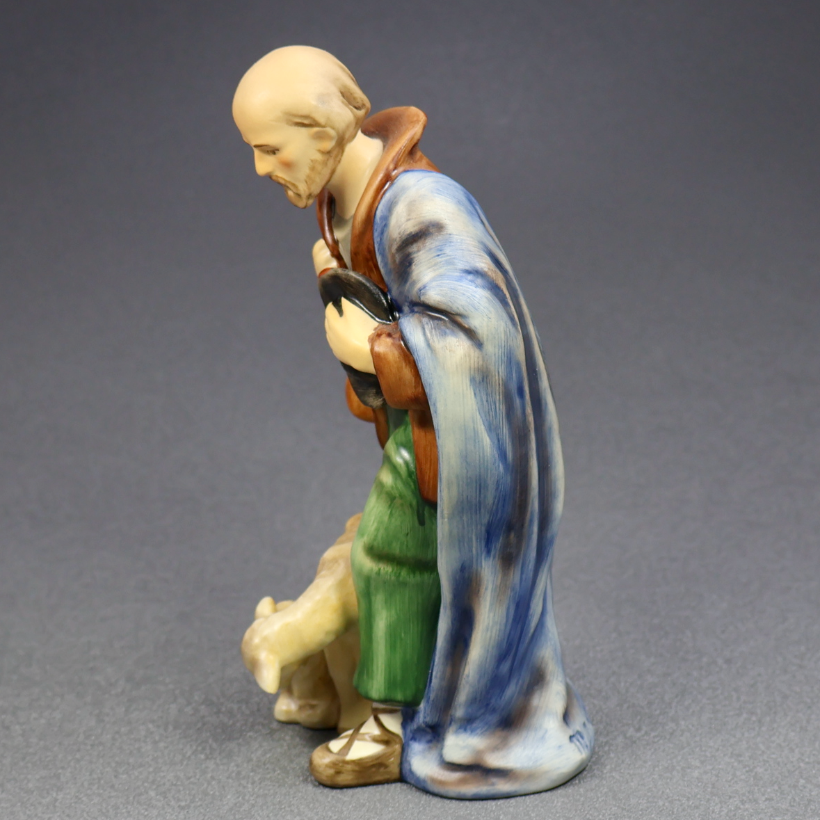 M.I.Hummel Large Nativity - Shepherd Standing 214/F/I-Figurine-Oakview Collectibles