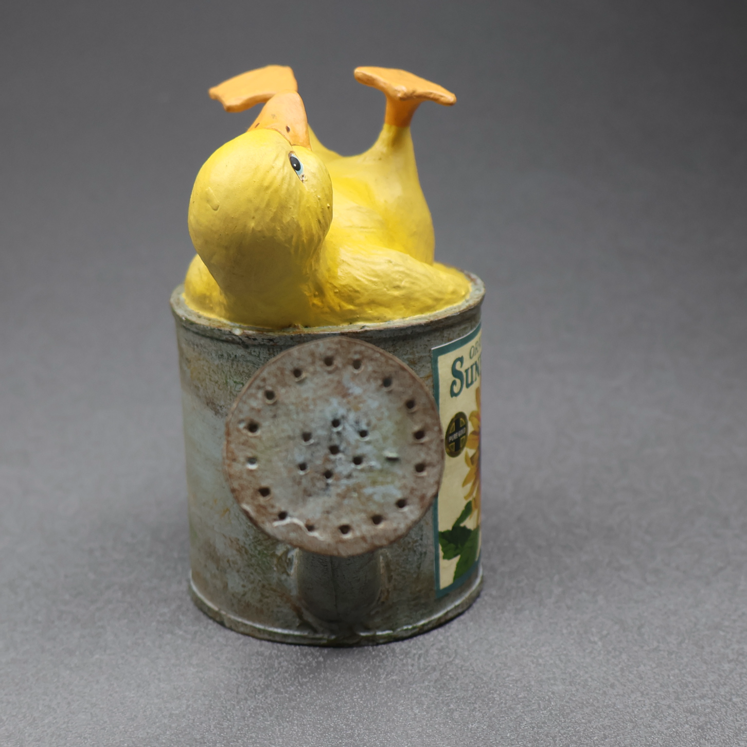 Bethany Lowe Sprinkling Can Ducky-Figurine-Oakview Collectibles