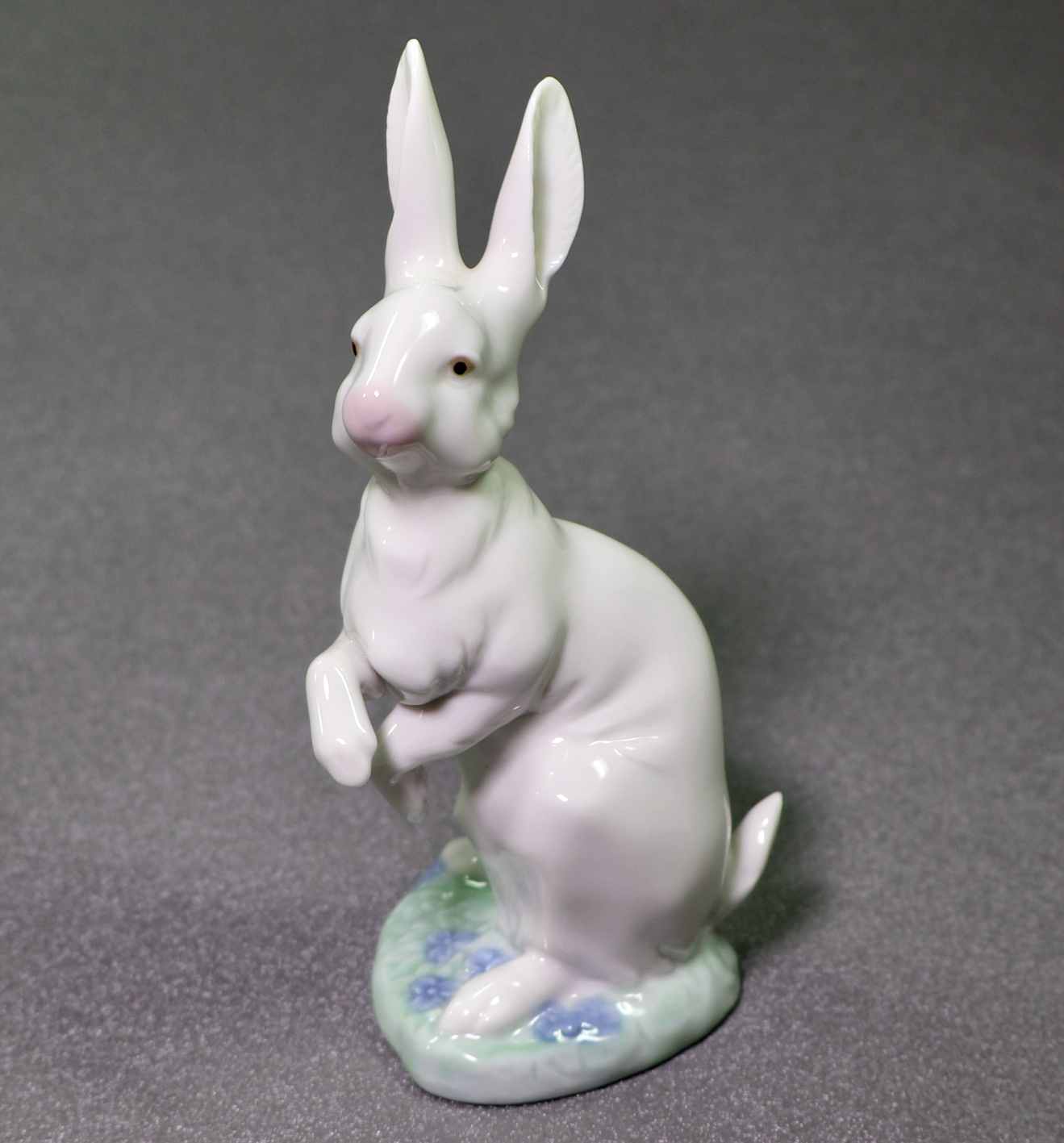 Lladro Hippity Hop 5886-Figurine-Oakview Collectibles