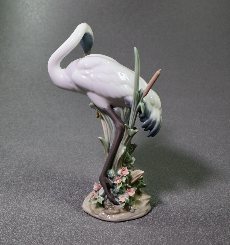 Lladro Preening Crane 1612-Figurine-Oakview Collectibles