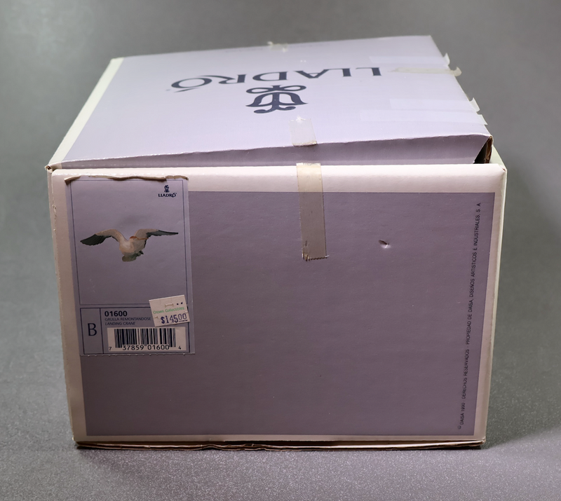 Lladro Landing Crane 1600-Figurine-Oakview Collectibles