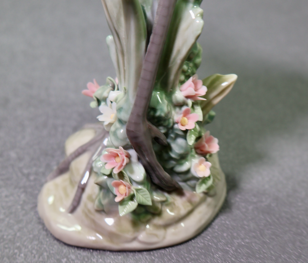 Lladro Preening Crane 1612-Figurine-Oakview Collectibles