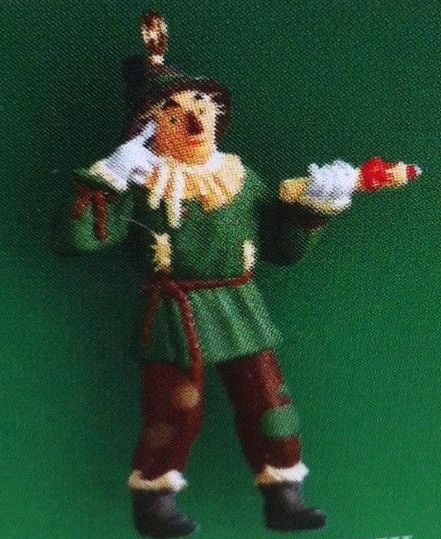 Hallmark 2004 Scarecrow - Miniature-Ornament-Oakview Collectibles