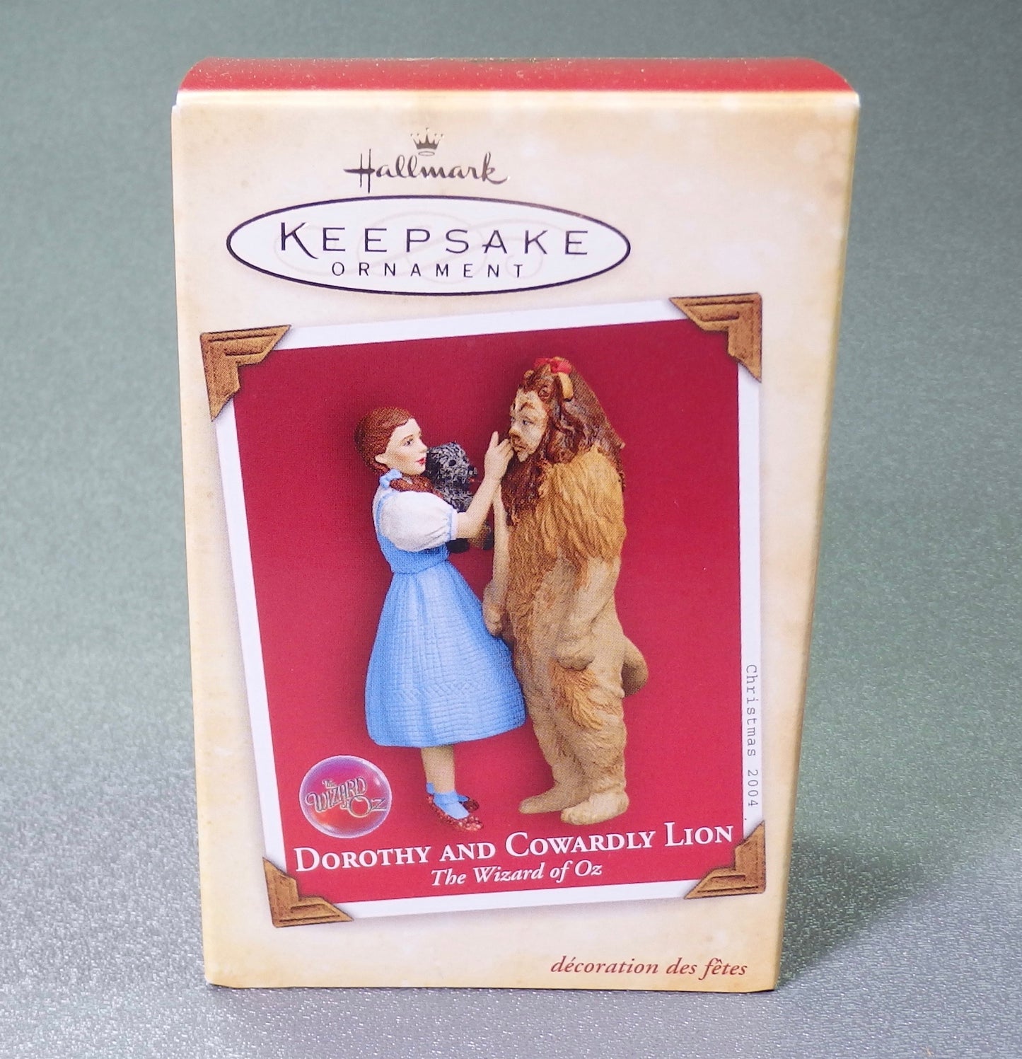 Hallmark 2004 Dorothy and Cowardly Lion-Ornament-Oakview Collectibles