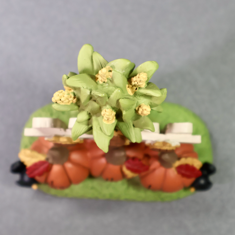 Blossom Bucket Share The Harvest-Figurine-Oakview Collectibles