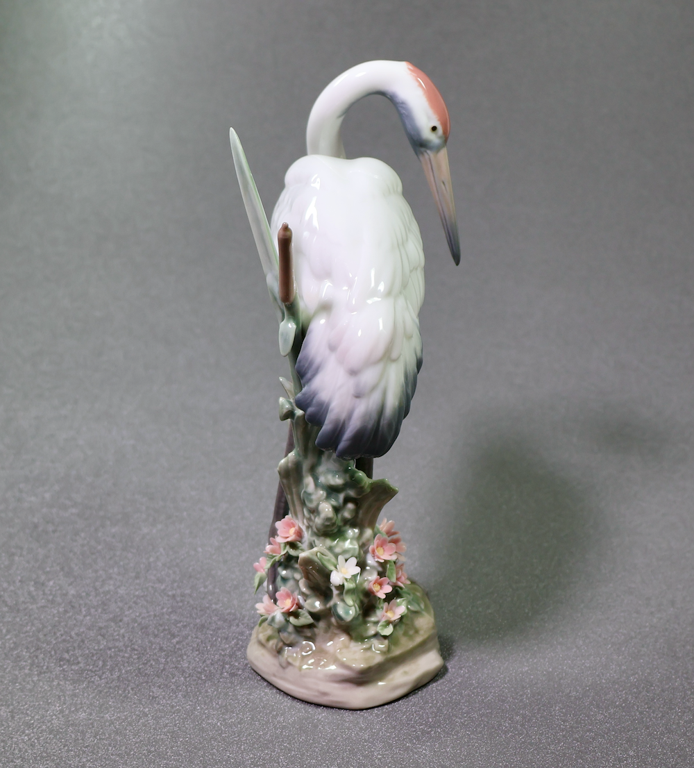 Lladro Preening Crane 1612-Figurine-Oakview Collectibles