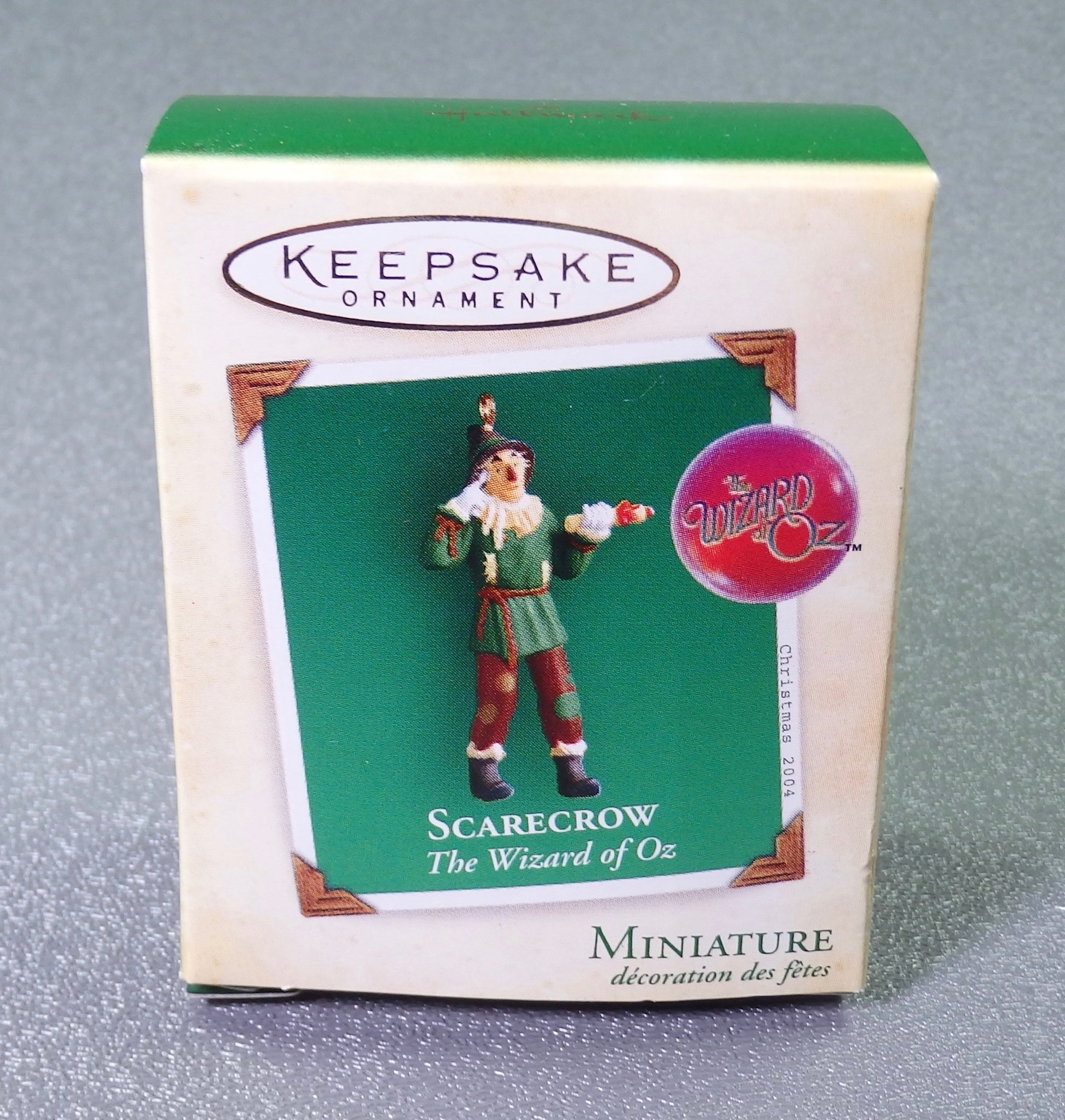 Hallmark 2004 Scarecrow - Miniature-Ornament-Oakview Collectibles
