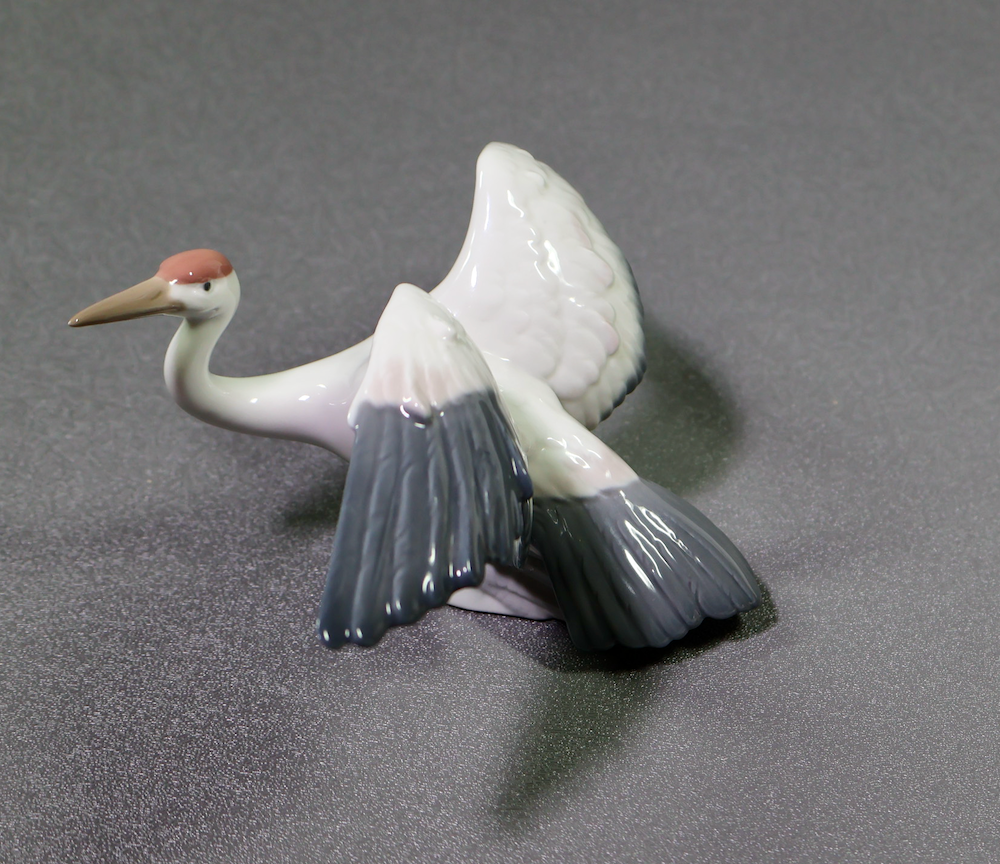 Lladro Landing Crane 1600-Figurine-Oakview Collectibles
