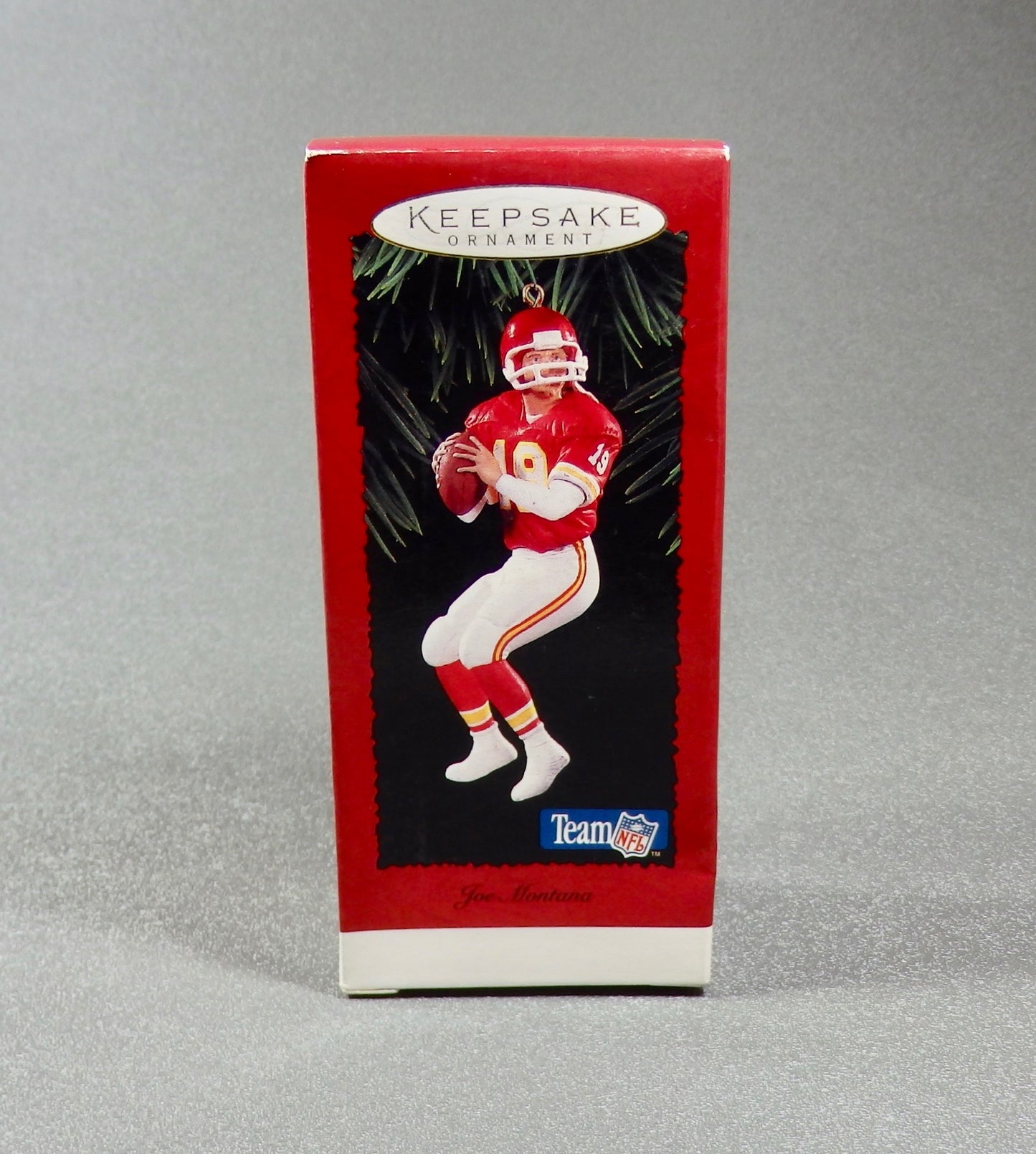 Hallmark 1995 Joe Montana Kansas City Football Legends Complement-Ornament-Oakview Collectibles