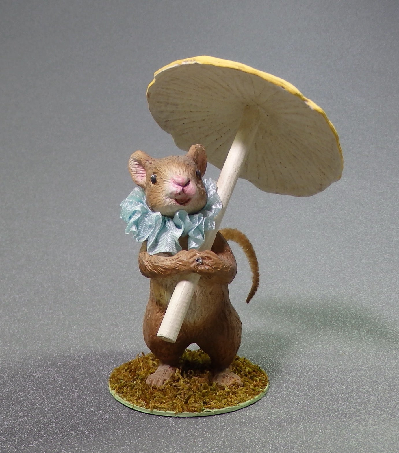 Bethany Lowe Little Party Mouse-Figurine-Oakview Collectibles